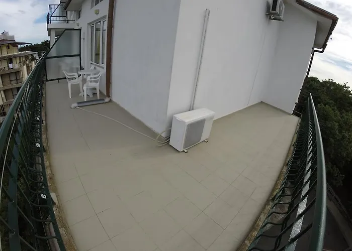 Lotos Kiten (Burgas)